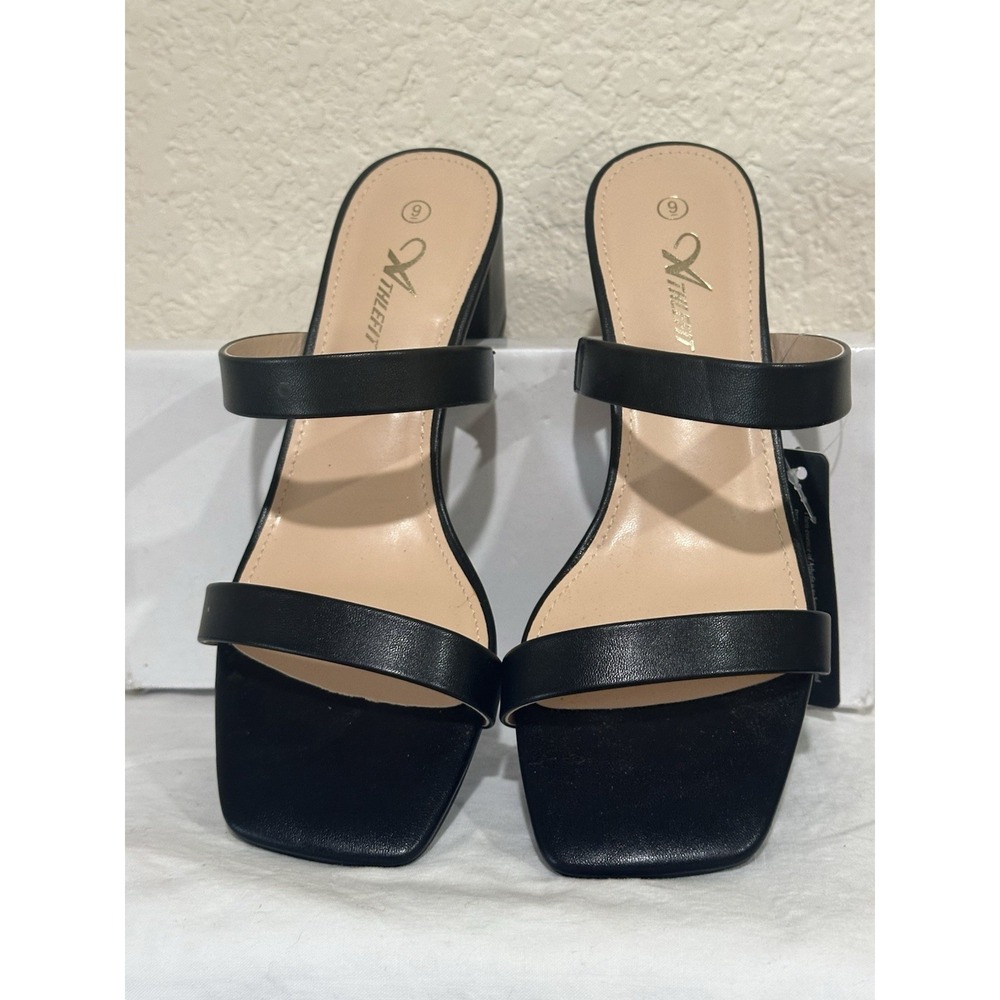 Athlefit NEW SZ 9 Black strappy slip on sandals block heel casual chic